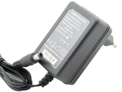 I.T.E. 12V 1.25A CH1215C 1.jpg