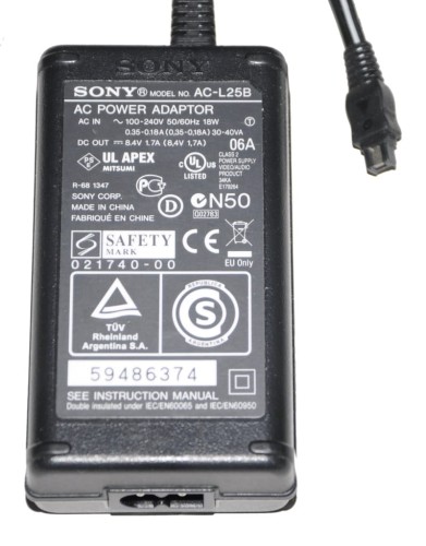 Sony 8.4V 1.7A AC-L25B, AC-L200D, AC-L25A , AC-L200C , AC-L200 1.jpg