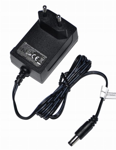 UE 5V 800mA UES06WZ1-0500080SPAV 1.jpg