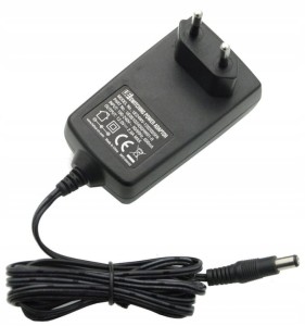 UE 12V 2A
