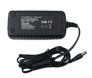 Freebox 9V 4A