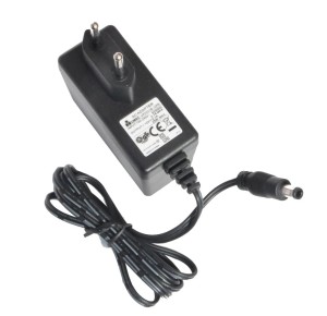 Umec 12V 2.1A