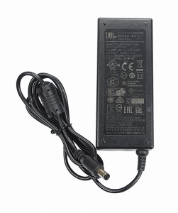 JBL 19V 3A