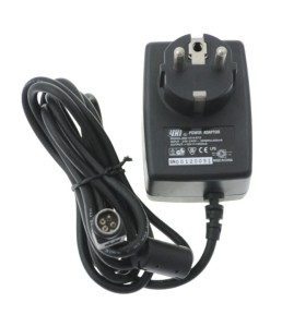 YHi 12V 1.25A 4-PIN