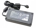 Toshiba 19V 9.5A 4-DIN PA3546E-1AC3 1.jpg